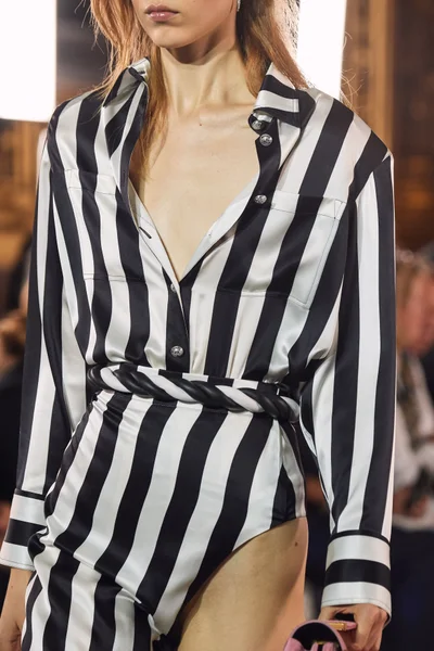 Look 85
